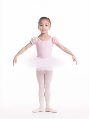 Isabella 3/4 Sleeves